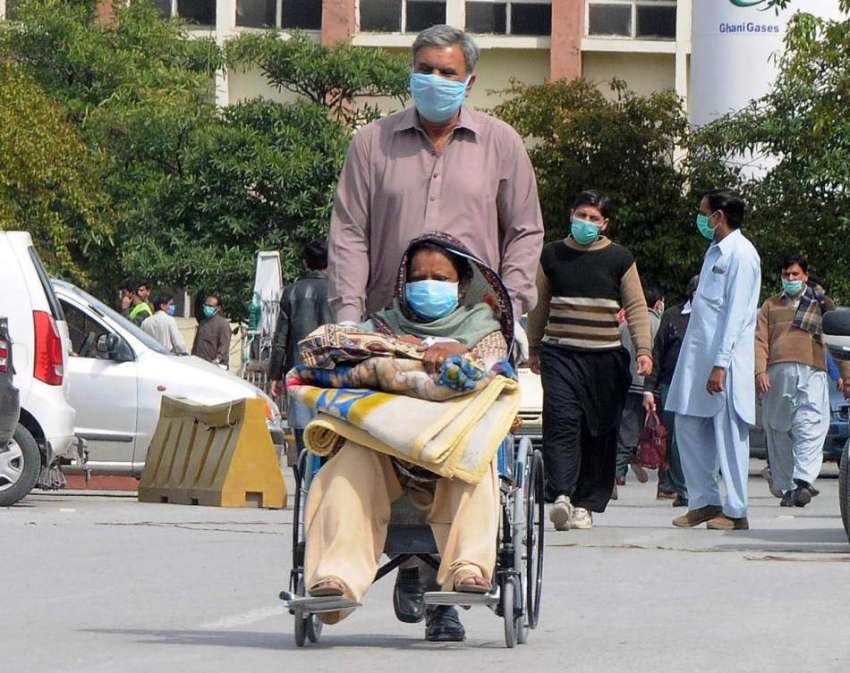 راولپنڈی، بی بی ایچ ہسپتال میں مناسب سہولیات نہ ہونے پر ..