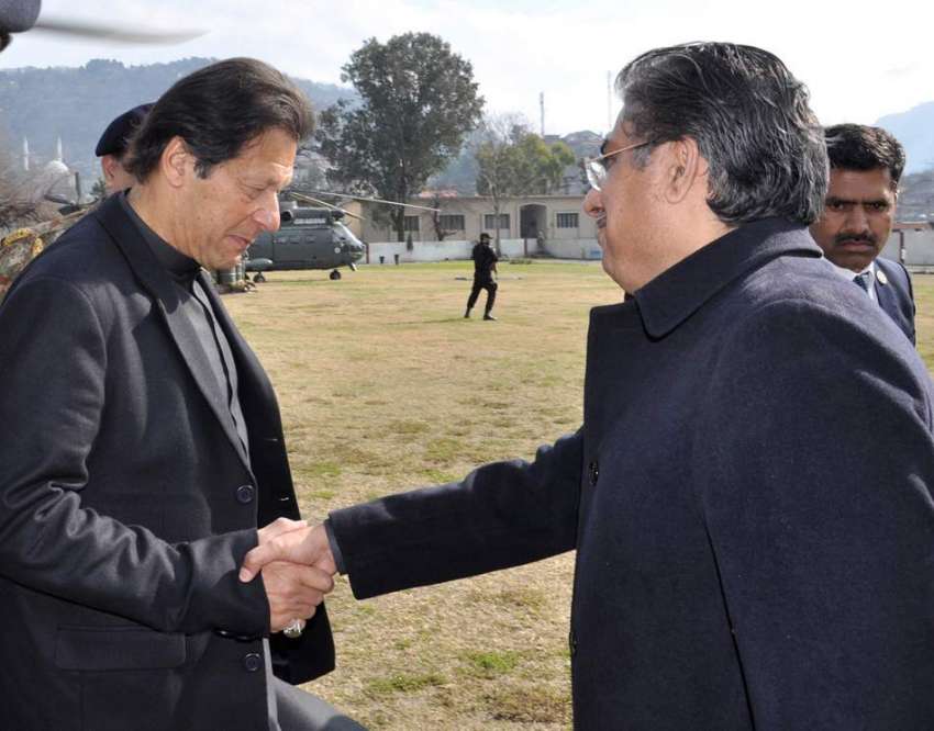 مظفر آباد: وزیراعظم عمران خان کی آمد پر چیف سیکرٹری آزادکشمیرمطہر ..