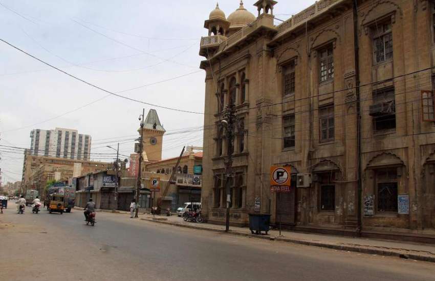 کراچی: لاک ڈوان کے دوران ڈینسو ہال مارکیٹ بند ہے۔ 