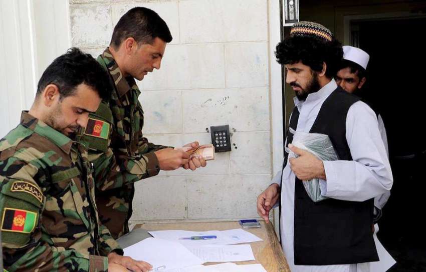 کابل، افغان حکومت نے جمعرات کو مزید 100طالبان قیدی رہا کر ..