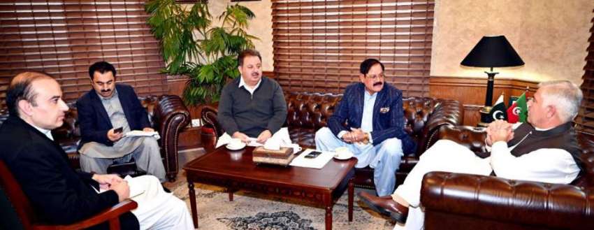 پشاور، وزیراعلی خیبرپختونخوا محمود خان سے سپیکر صوبائی ..