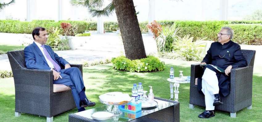 اسلام آباد: چیئرمین ، بورڈ آف انویسٹمنٹ (بی او آئی) مسٹر عاطف ..