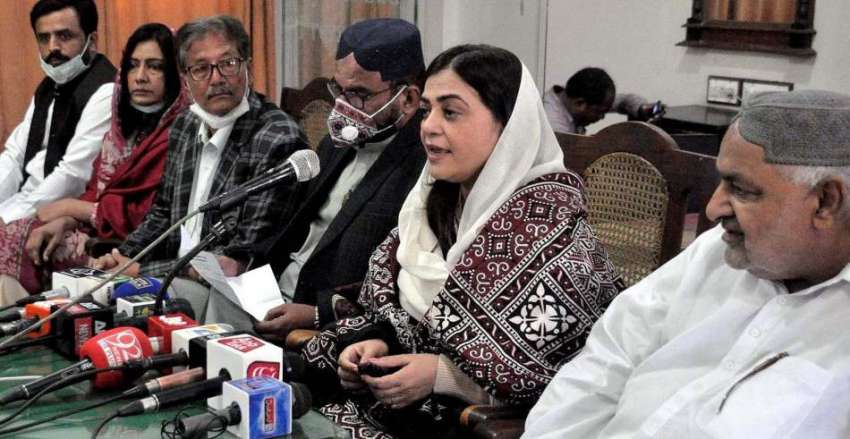 حیدرآباد، پاکستان تحریک انصاف کی رُکن قومی اسمبلی غزالہ ..