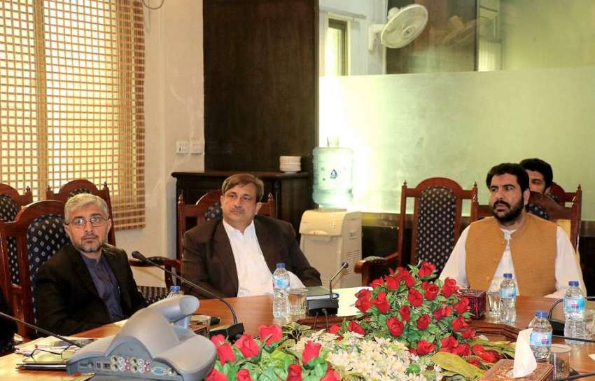 پشاور: محمد اقبال وزیر ، صوبائی وزیر ریلیف ڈیپارٹمنٹ کے ..