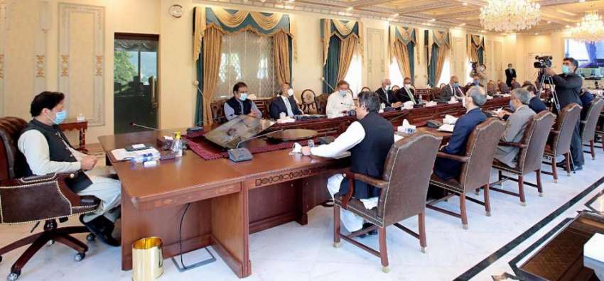 اسلام آباد: وزیراعظم عمران خان چھوٹے اور درمیانے درجے کے ..