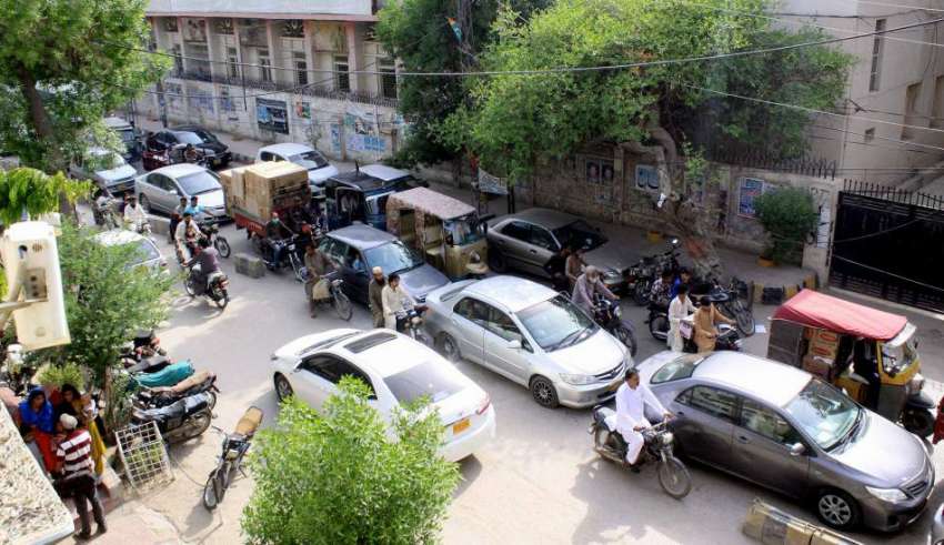 حیدرآباد:  پریس کلب روڈ پرٹریفک جام ہے۔