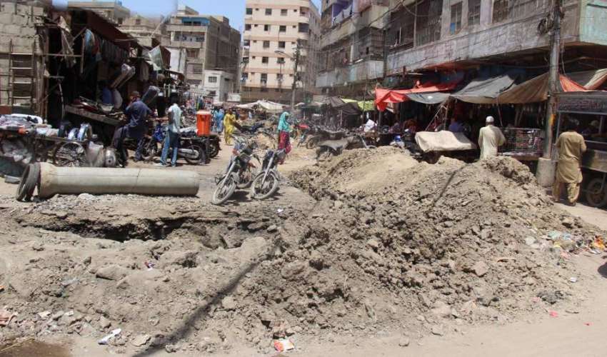 کراچی: رنچولین کبڈی مارکیٹ روڈ کی سست تعمیر کے باعث شہریوں ..