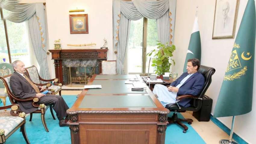 اسلام آباد: وزیر اعظم کے مشیر برائے تجارت جناب عبد الرزاق ..