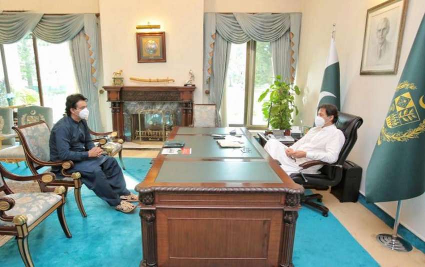 اسلام آباد: وزیراعظم عمران خان سے معاون خصوصی عثمان ڈار ..
