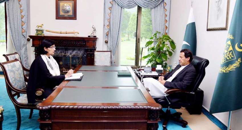 اسلام آباد، وزیراعظم عمران خان سے ڈاکٹر ثانیہ نشتر ملاقات ..