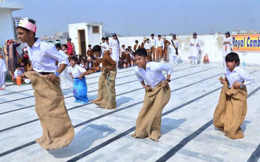 حیدرآباد: رائل کیمبرج اسکول کے سالانہ اسپورٹس ڈے کے دوران ..