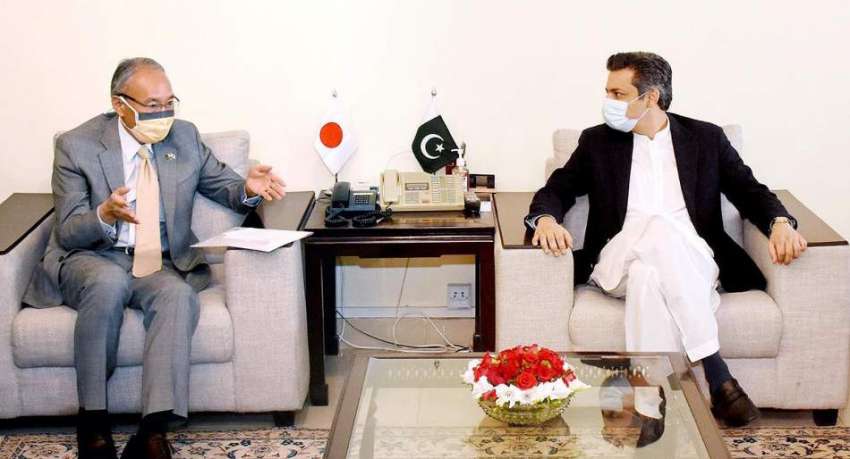 اسلام آباد، وفاقی وزیر خزانہ حماد اظہر سے جاپانی سفیر کیونینورو ..