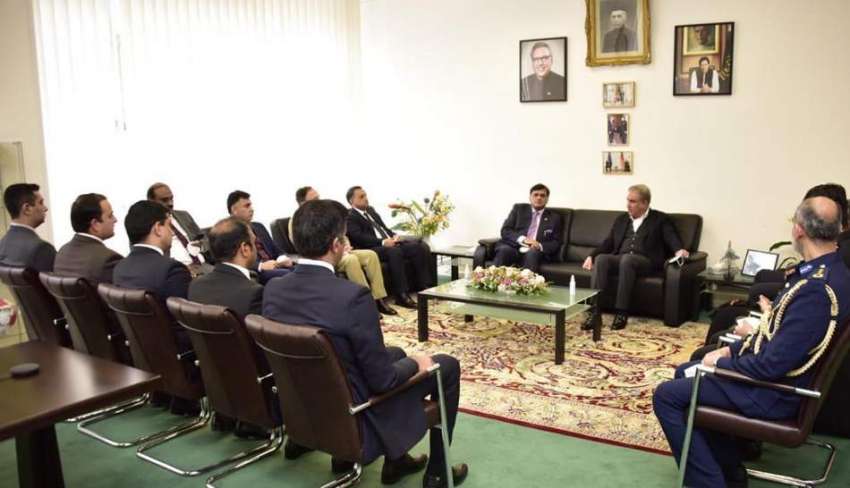 برلن، وزیر خارجہ شاہ محمود قریشی پاکستانی ایمبیسی کے دورہ ..