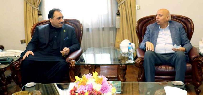 کوئٹہ، گورنر بلوچستان سید ظہور احمد آغا سے گورنر پنجاب چوہدری ..