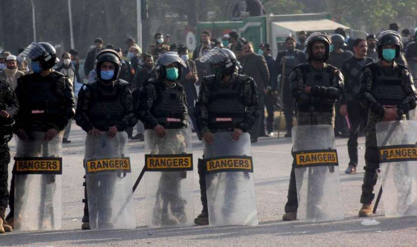اسلام آباد، سرکاری ملازمین کے احتجاج کے موقع پر سیکورٹی ..