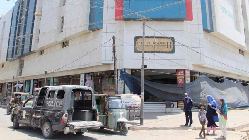 کراچی، ایس او پیز کی خلاف ورزی کے باعث سیل ہونے کی وجہ سے ..