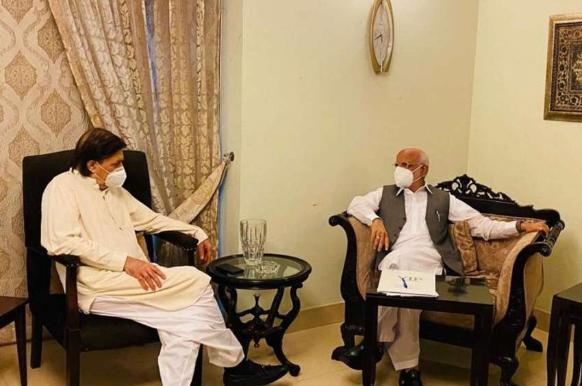 لاہور، سینیٹ میں تحریک انصاف کے پارلیمانی لیڈر اعجاز چوہدری ..