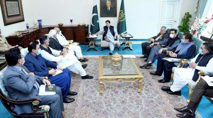 اسلام آباد، وزیراعظم عمران خان گیس کے ذخائر سے متعلق اجلاس ..