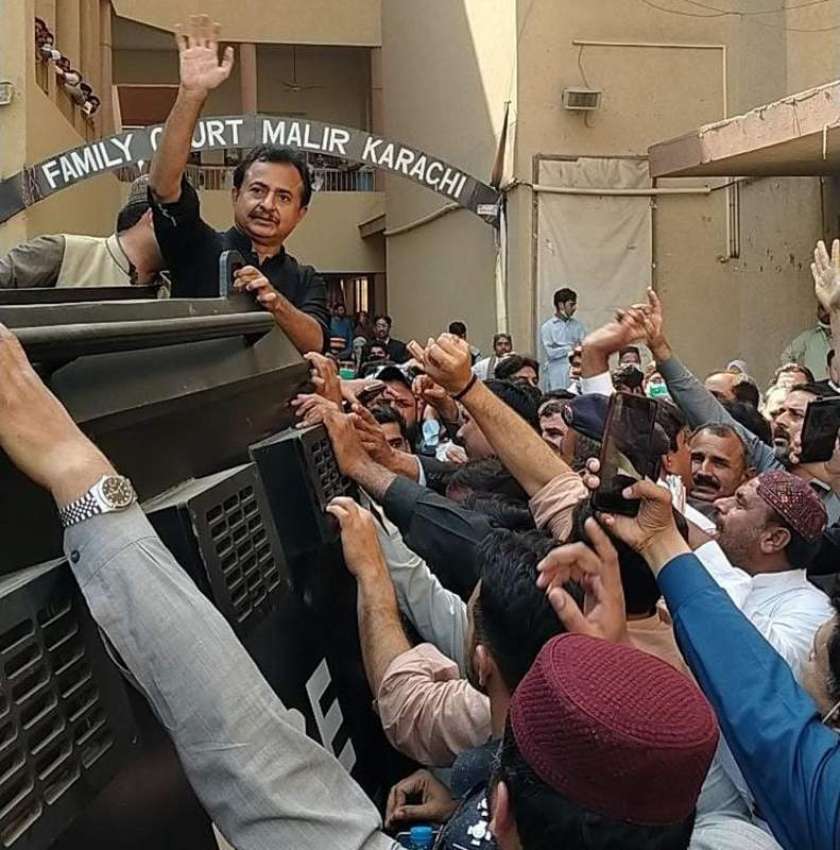 کراچی، تحریک انصاف کے رہنما حلیم عادل شیخ عدالت میں پیشی ..