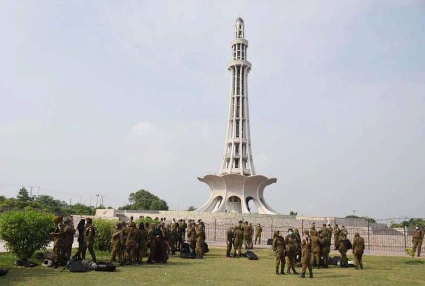 لاہور، گریٹر اقبال پارک میں سول سوسائٹی کے احتجاج کے موقع ..