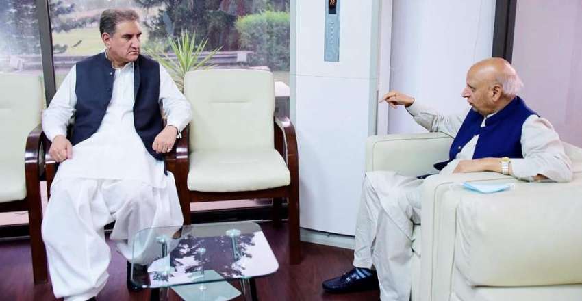 اسلام آباد، وزیر خارجہ شاہ محمود قریشی سے گورنر پنجاب چوہدری ..