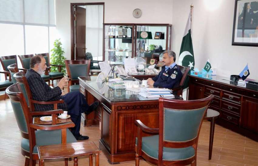 اسلام آباد، چئیرمین قائمہ کمیٹی کابینہ سیکرٹریٹ سینیٹر ..