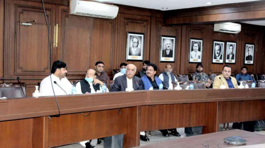 کراچی، وزیراعظم کی قائم کردہ ریلیف کمیٹی کا اجلاس وفاقی ..