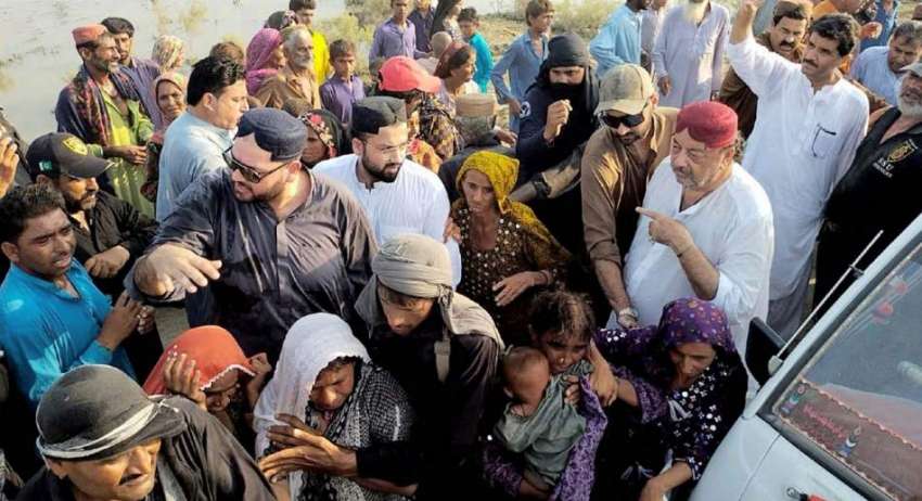 گڑھی یاسین، قائم مقام گورنر سندھ آغا سراج درانی سیلاب متاثرین ..