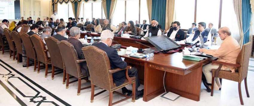اسلام آباد، وزیراعظم شہباز شریف وفاقی کابینہ کے اجلاس کی ..