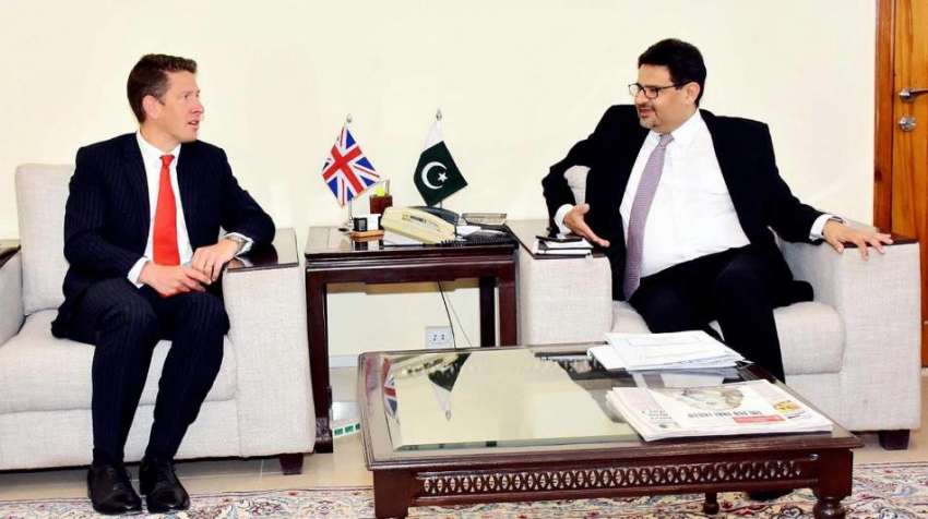 اسلام آباد، وفاقی وزیر خزانہ مفتاح اسماعیل سے برطانوی ہائی ..