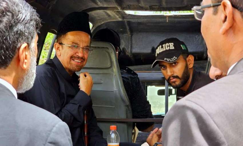 کراچی، تحریک انصاف کے سینئر رہنما شمیم نقوی کو پیشی کیلئے ..