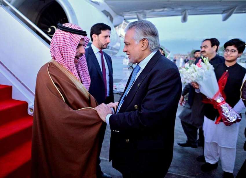 اسلام آباد، وزیر خارجہ اسحاق ڈار سعودی ہم منصب شہزادہ فیصل ..
