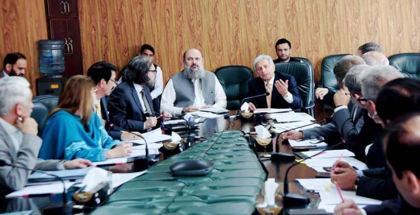 اسلام آباد، وفاقی وزیر انڈسٹریز اینڈ پروڈکشن رانا تنویر ..