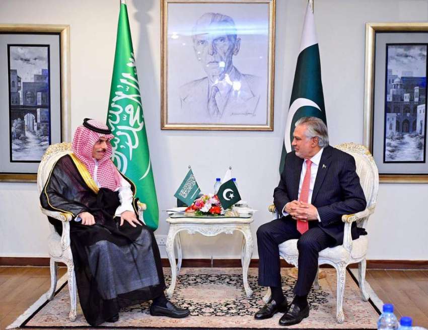 اسلام آباد، وزیر خارجہ محمد اسحاق ڈار سے سعودی ہم منصب شہزادہ ..