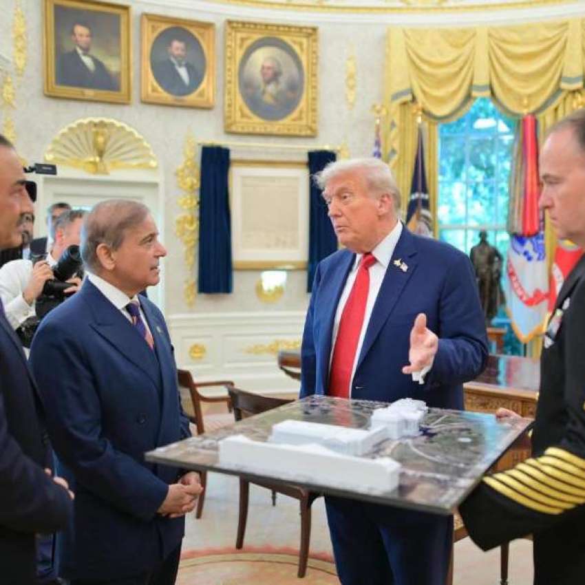 واشنگٹن، وزیراعظم محمد شہباز شریف اور فیلڈمارشل چیف آف ..