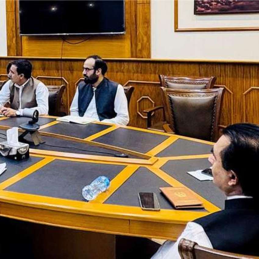 کرک، وزیر زراعت خیبرپختونخوا میجر ریٹائرڈ سجاد بارکوال ..