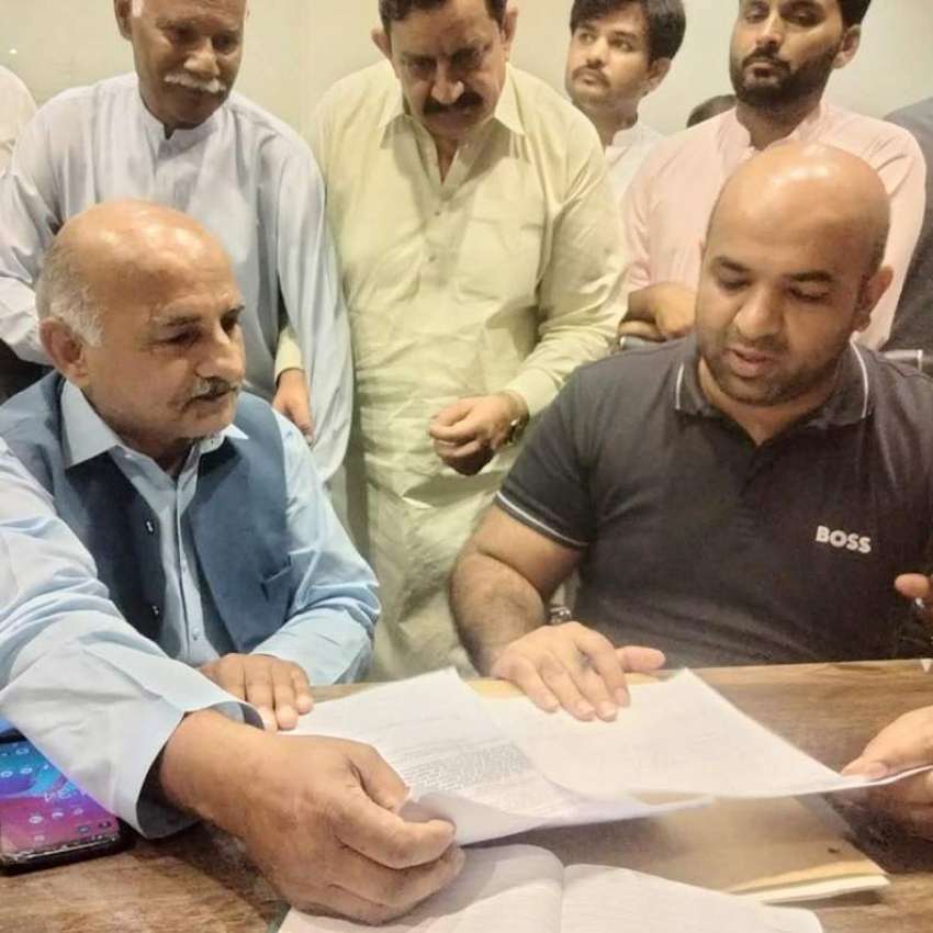 نارووال، آل ٹیچرز الائنس کے چئیرمین احسان صدیقی ٹیچرز کو ..