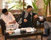 پشاور، مشیر خزانہ مزمل اسلم سے وزیراعلی خیبرپختونخوا کے مشیر برائے ..