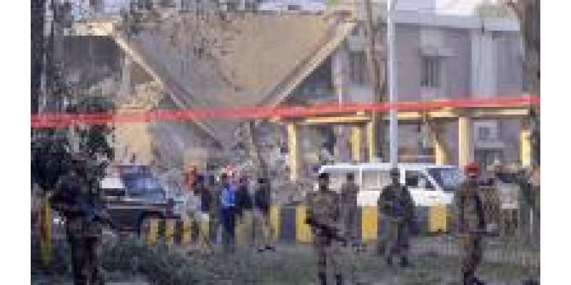 پشاورخودکش حملہ: سات اہلکار سپرد خاک