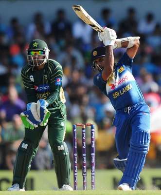 دوسرا ون ڈے، سری لنکا نے پاکستان کو 77 رنز سے شکست دیدی