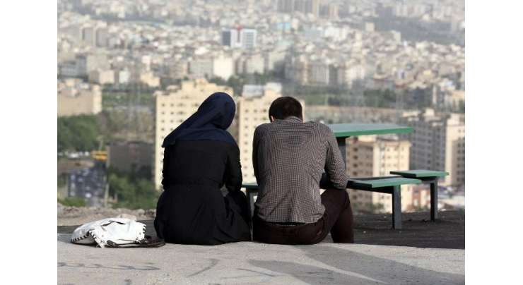 ایران میں ہر تین میں سے ایک شادی ناکام ہونے لگی