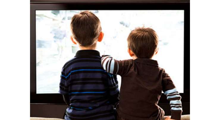 بچوں میں رات دیر تک ٹی وی دیکھتے رہنے سے نیند کی کمی بیماری کا باعث بن سکتی ہے ‘ تحقیق