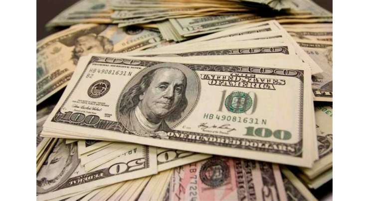 اوپن کرنسی مارکیٹ میں پاکستانی روپیہ ڈالرکے سامنے ڈٹارہا