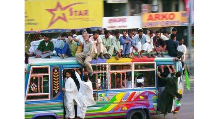 سندھ حکومت نے کراچی میں مسافر بسوں میں 7فیصد کمی کا اعلان کر دیا
