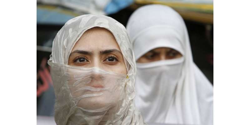 61فیصد پاکستانیوں کے نزدیک خواتین کو اپنی پسند کا لباس پہننا چاہیے، ..