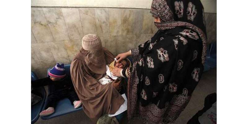 پشاور: لیڈی ہیلتھ ورکرز کا تنخواہوں کی عدم ادائیگی پر صحت کا انصاف مہم ..