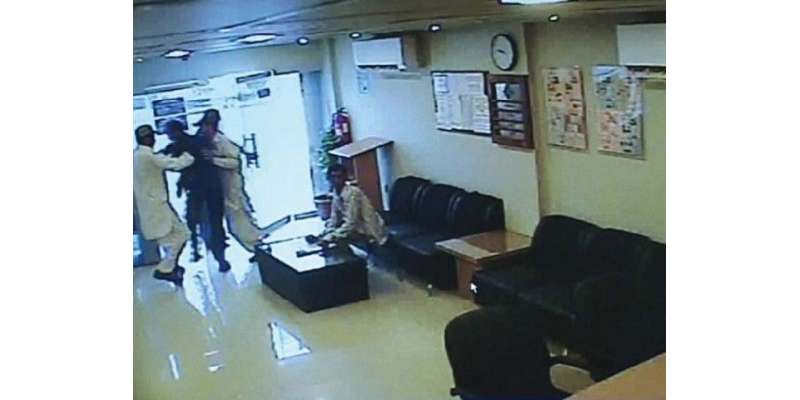 اسلام آباد میں بینک ڈکیتی، مزاحمت پر ڈاکووؤں کی فائرنگ سے پولیس اہلکار ..