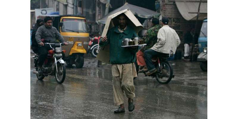 اسلام آباد اور جڑواں شہر راولپنڈی میں ہلکی بارش کے بعد موسم سرد ہو گیا