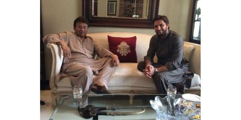 بوم بوم آفریدی کی سابق صدر پرویز مشرف سے ملاقات، خیریت دریافت کی