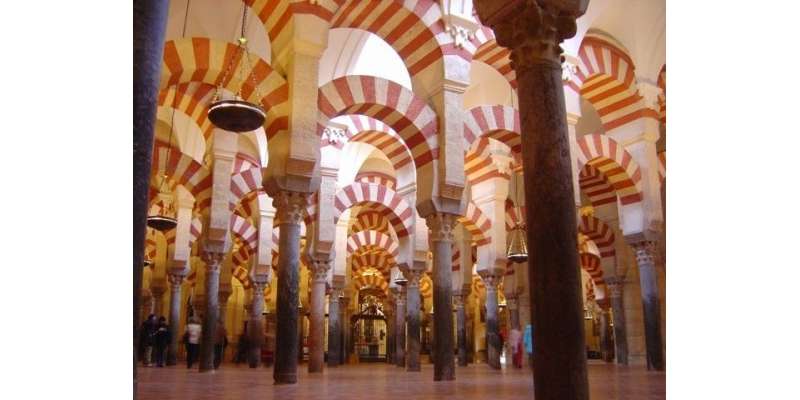 اسپین کی تاریخی ’’مسجدقرطبہ‘‘ کو گرجے کی تحویل میں دینے کی تیاریاں